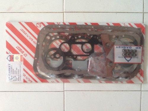 1140060811  Suzuki vitara G16A комплект гарнитури GSM 0888564214